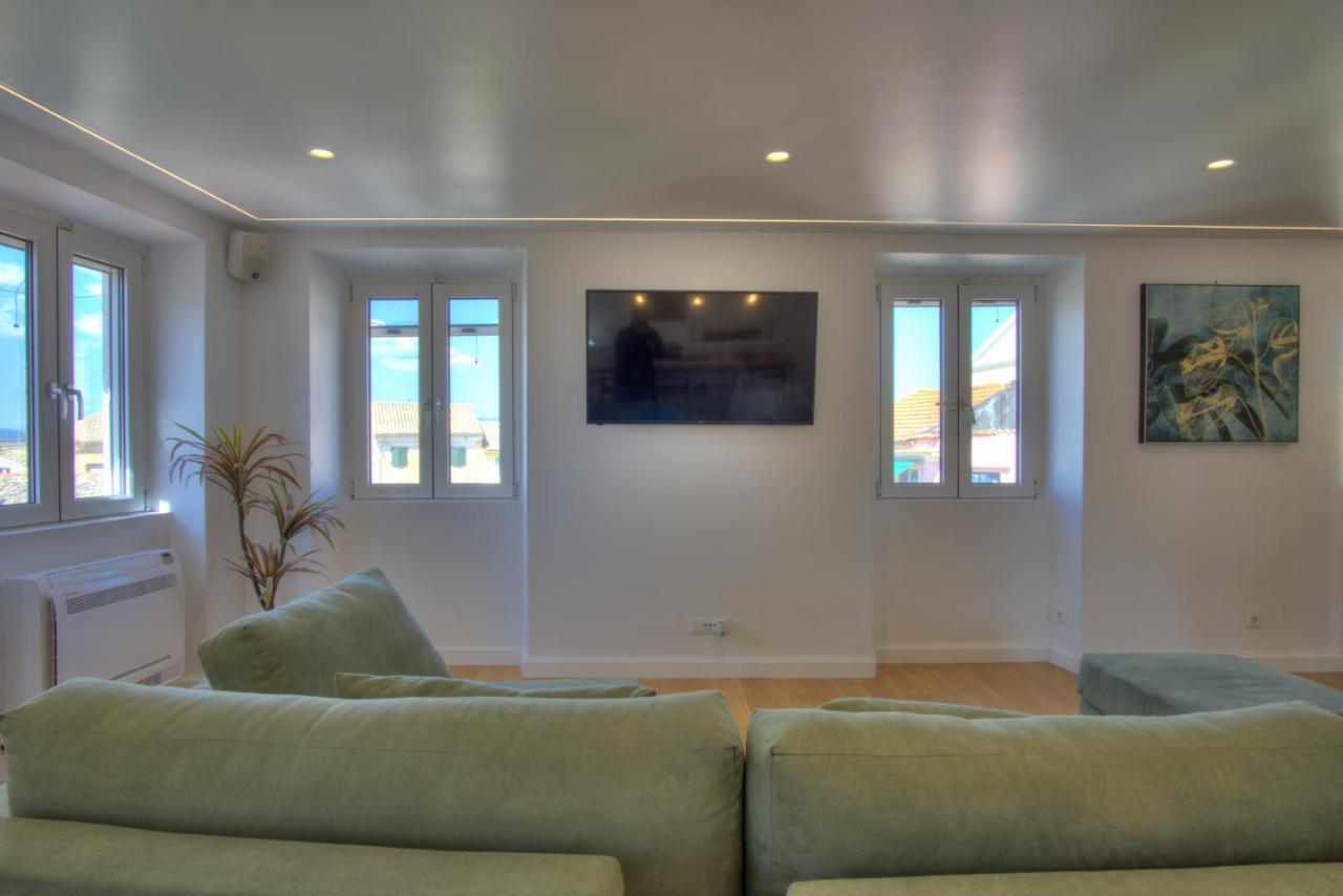 The Heritage Penthouse! Old City Centre Corfu  Luaran gambar